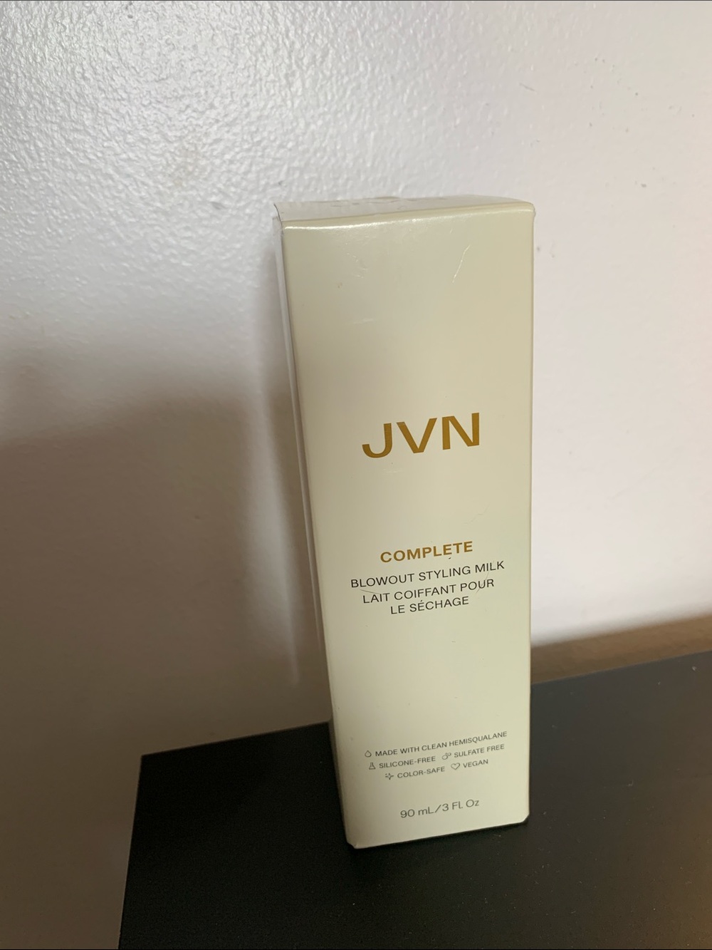 JVN Complete Blowout Styling Milk - 90ml new